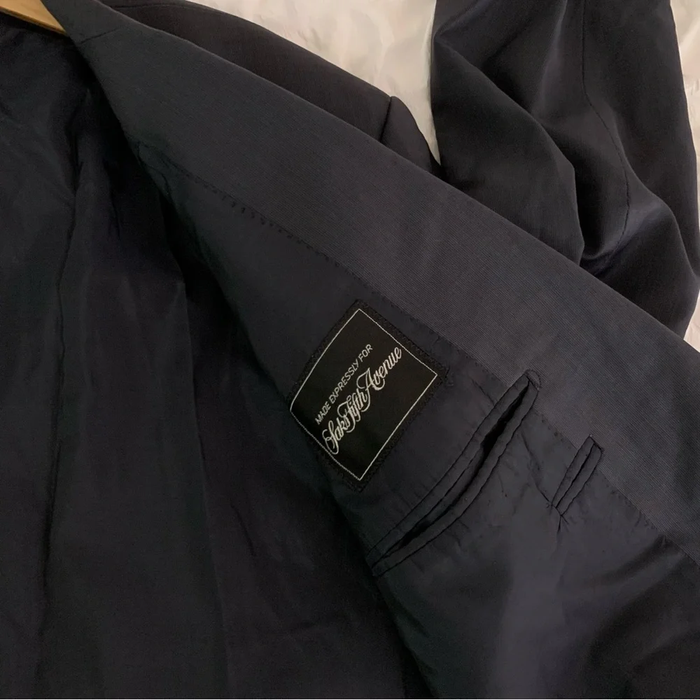 Vintage Gianfranco Ferre Navy Blazer - Picture 5 of 11